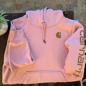 Carhart women’s pink pullover sweatshirt.   Size large.